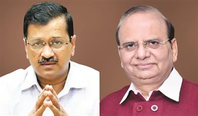 दिल्ली में महिला सम्मान योजना पर विवाद, LG ने क्या आदेश दिया?