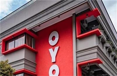 OYO New Check in Rule: अनमैरिड कपल्स को अब नहीं मिलेगा OYO में एंट्री